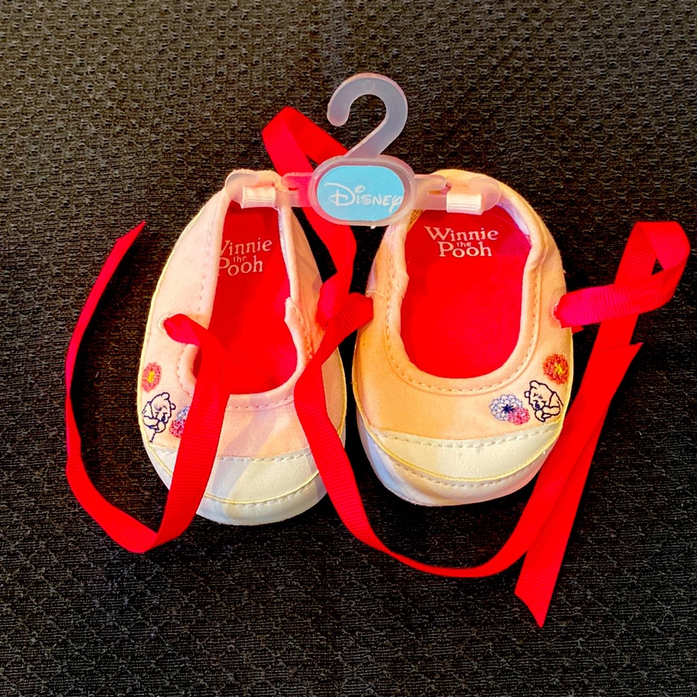 Winnie the Pooh Size 1 Baby Shoes